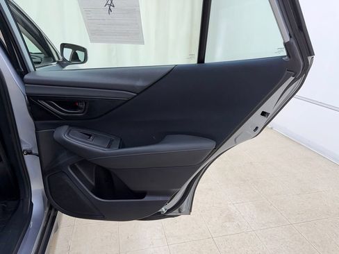 Used 2020 Subaru Outback AWD/4WD image 12