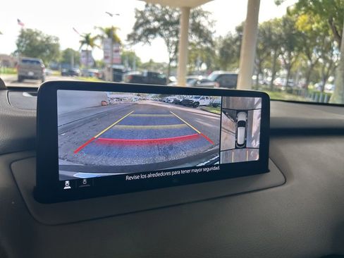 Used 2022 MAZDA CX-9 Signature image 9