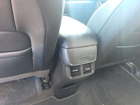 Used 2025 Chevrolet Equinox LT w/ Convenience Package II AWD/4WD image 27