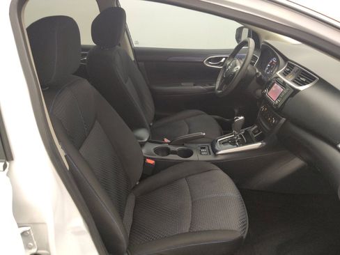 Used 2017 Nissan Sentra SR Turbo FWD image 21