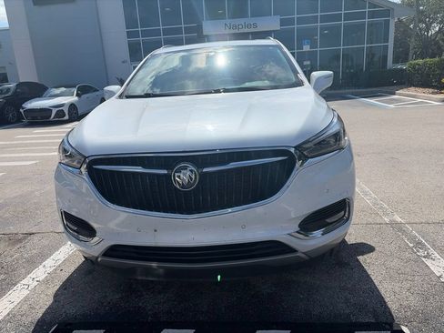 Used 2020 Buick Enclave Premium w/ Sun and Sites Package AWD/4WD image 4