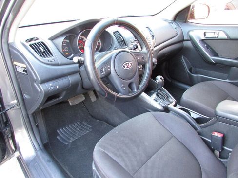 Used 2013 Kia Forte EX image 12