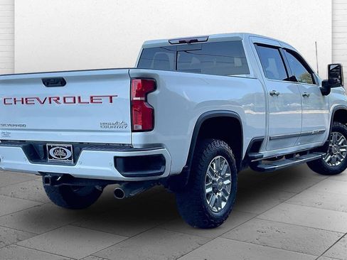 Used 2024 Chevrolet Silverado 2500 High Country AWD/4WD image 14