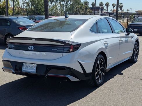 New 2025 Hyundai Sonata SEL image 6