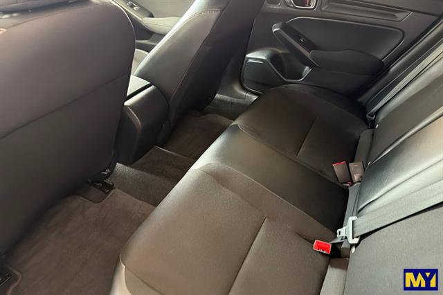 Used 2025 Honda Civic Sport image 14
