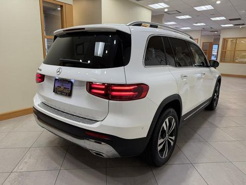 Used 2025 Mercedes-Benz GLB 250 image 5