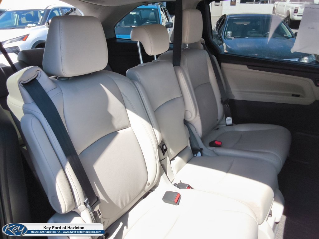 Used 2025 Honda Odyssey EX-L image 18