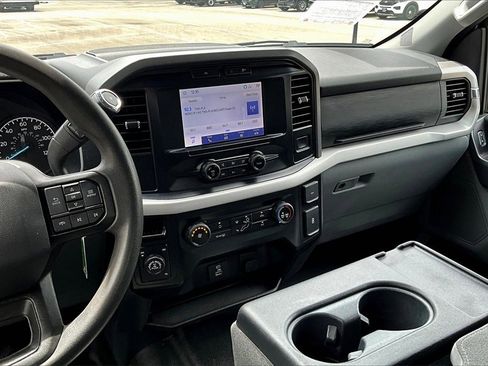 Certified 2022 Ford F150 XLT image 6