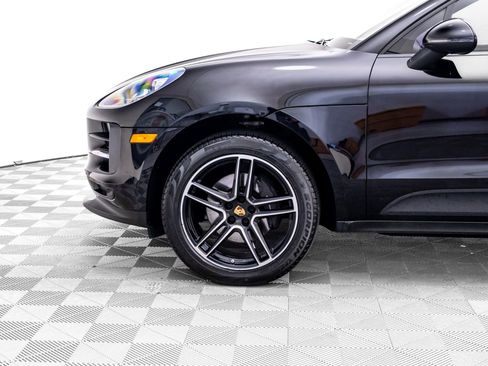Used 2020 Porsche Macan AWD/4WD image 36