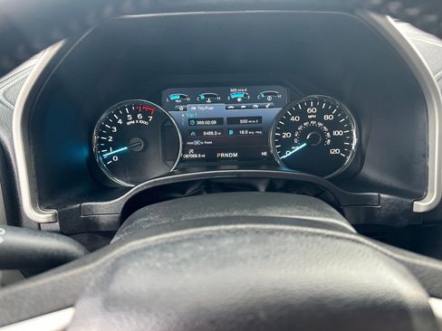 Used 2019 Ford F150 Lariat w/ Trailer Tow Package image 9