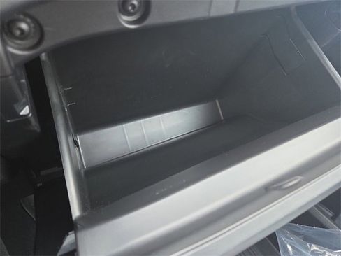 Certified 2024 Ford Escape Platinum w/ Premium Technology Package image 44