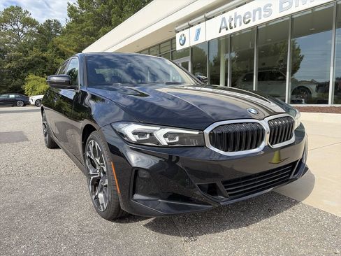 Used 2026 BMW 330i Sedan RWD image 1