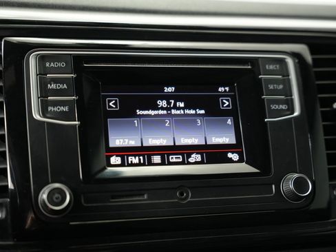 Used 2017 Volkswagen Beetle 1.8T S image 19