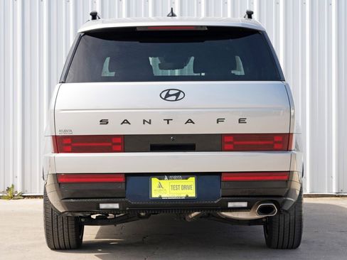 Used 2025 Hyundai Santa Fe Calligraphy image 10
