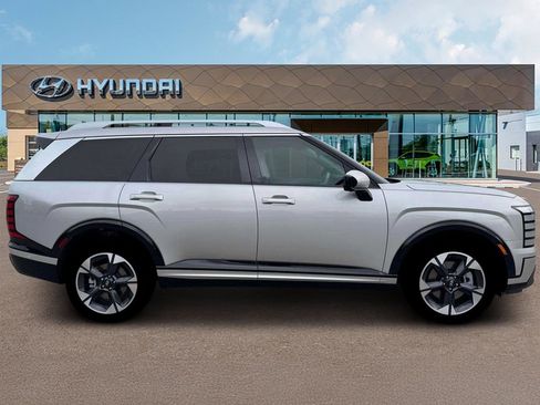 New 2026 Hyundai Palisade Limited FWD image 9