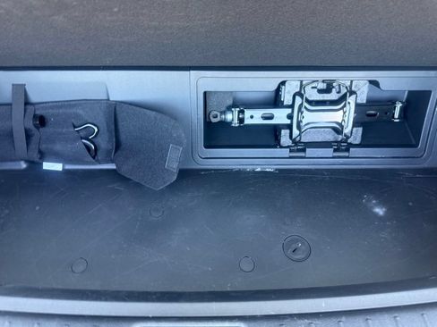 Used 2025 Hyundai Palisade SEL FWD image 45