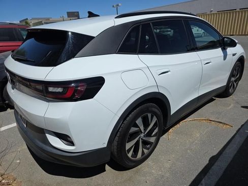 Used 2023 Volkswagen ID.4 Pro RWD image 2