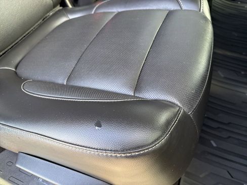 Certified 2019 GMC Acadia SLT image 31