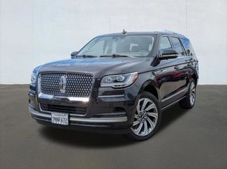 Used 2024 Lincoln Navigator Reserve AWD/4WD video 1