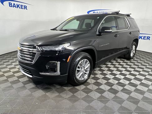 Certified 2023 Chevrolet Traverse LT AWD/4WD image 1