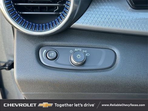 New 2026 Chevrolet Trax LT w/ Driver Confidence Package image 24