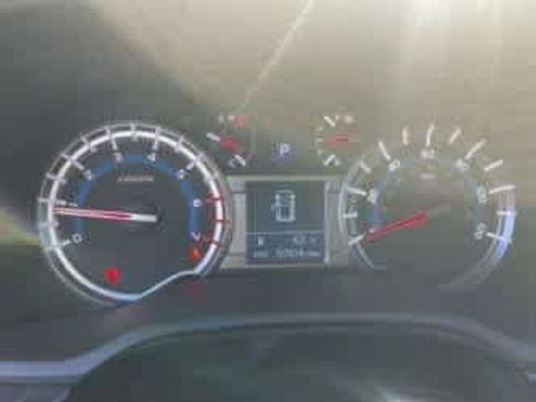 Used 2018 Toyota 4Runner TRD Off-Road Premium image 33