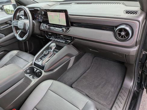 Used 2024 Chevrolet Colorado Z71 w/ Z71 Convenience Package 2 image 37