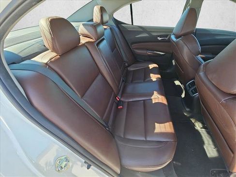 Used 2015 Acura TLX image 18