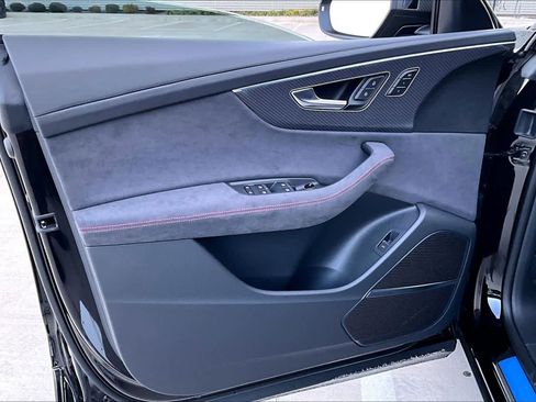 New 2026 Audi RS Q8 performance image 10