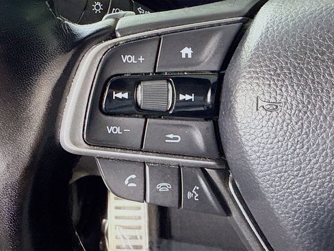 Used 2021 Honda Accord Sport image 14