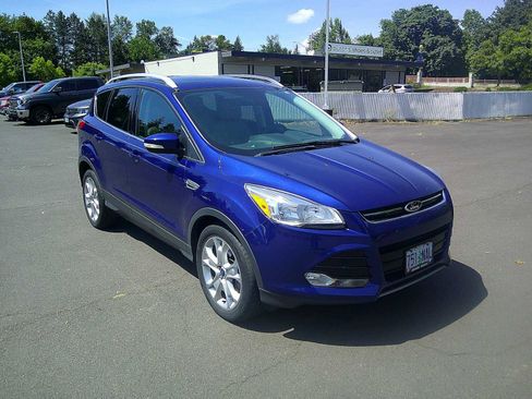 Used 2015 Ford Escape Titanium AWD/4WD image 7