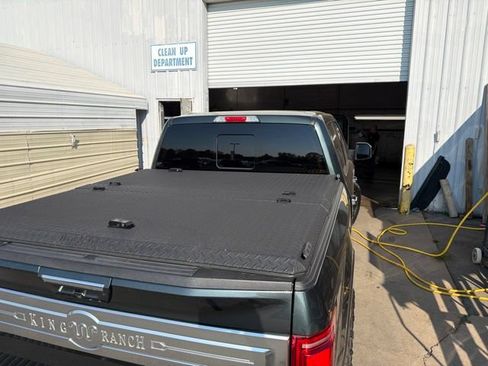 Used 2015 Ford F150 King Ranch w/ Equipment Group 601A Luxury AWD/4WD image 4