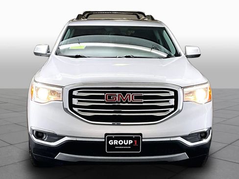 Used 2017 GMC Acadia SLT AWD/4WD image 4