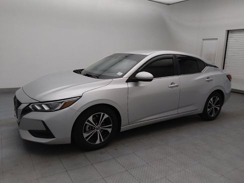 Used 2022 Nissan Sentra SV FWD image 2