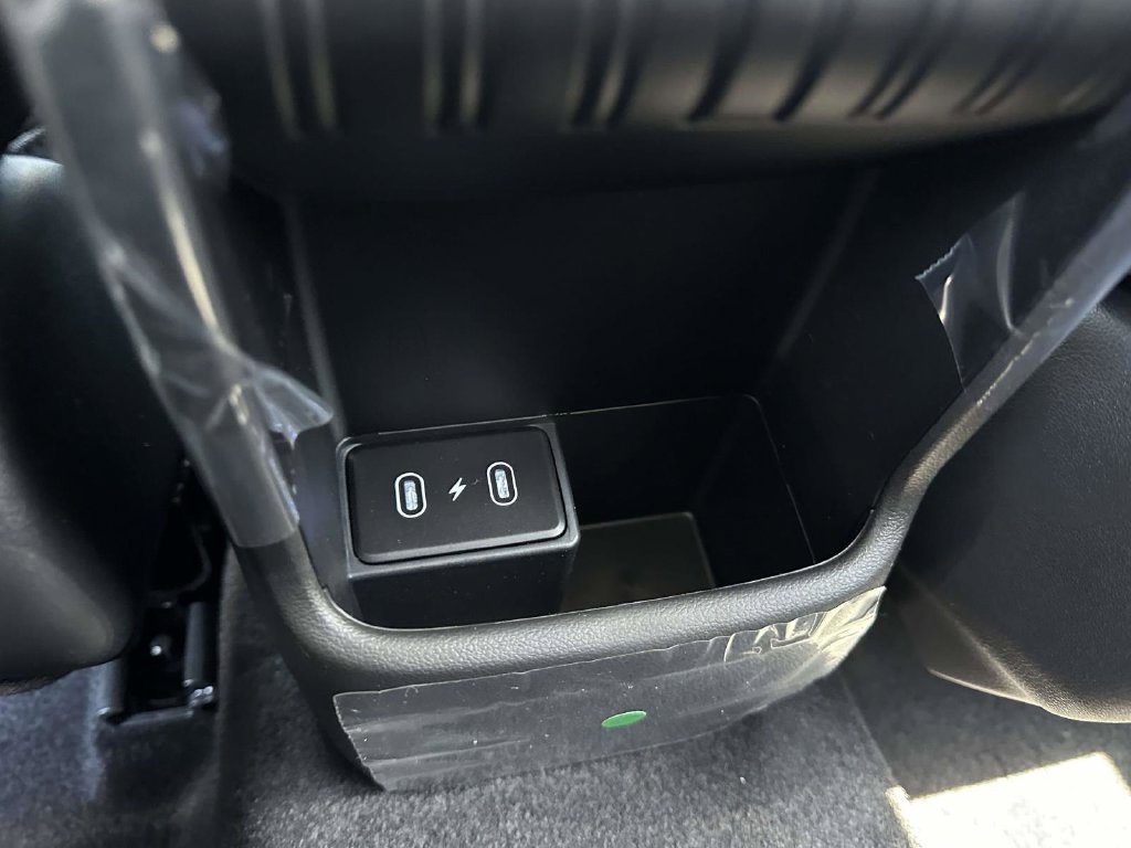 New 2026 Hyundai Kona SEL Premium AWD/4WD image 11