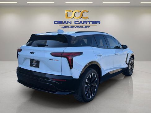 Used 2024 Chevrolet Blazer EV RS image 5