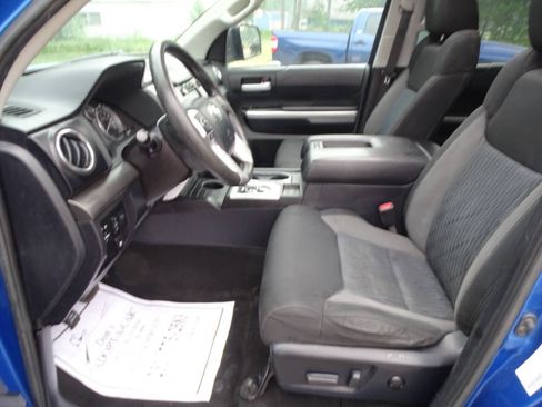 Used 2016 Toyota Tundra CrewMax w/ TRD Off-Road Pkg AWD/4WD image 14