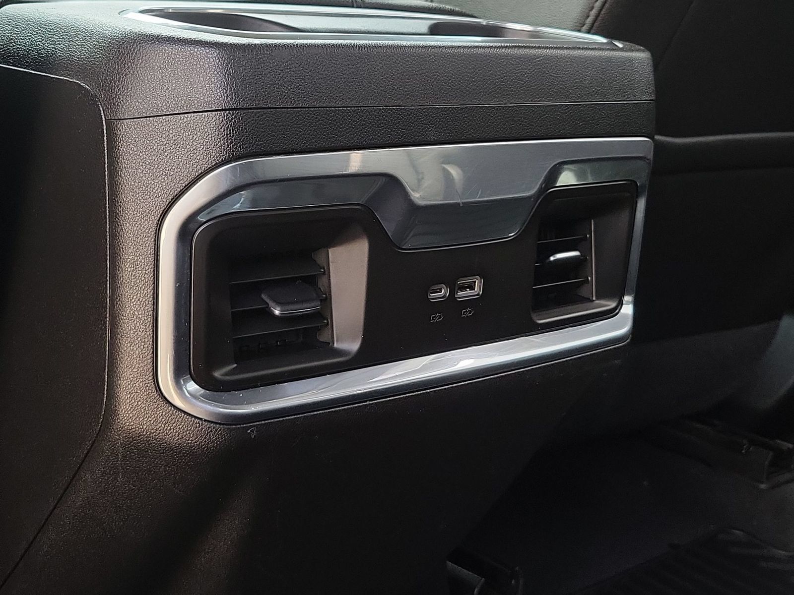Used 2022 Chevrolet Silverado 1500 LTZ AWD/4WD image 20