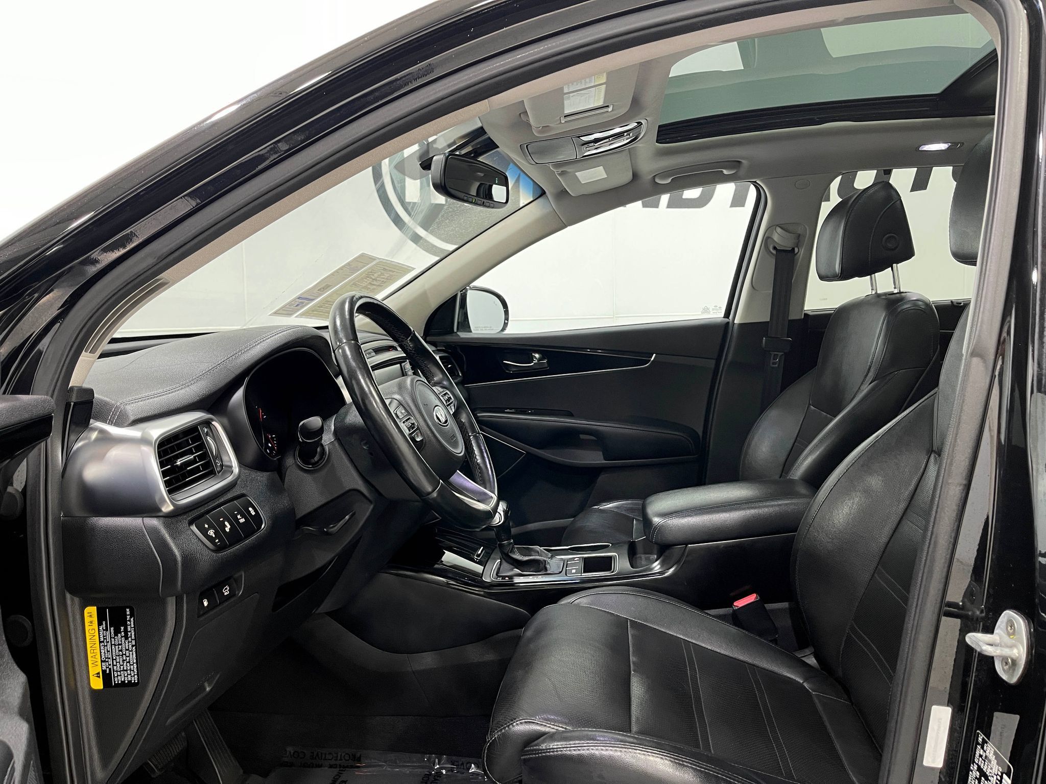 Used 2017 Kia Sorento SX FWD image 13