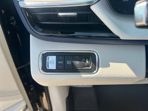 New 2026 Buick Enclave Avenir w/ Super Cruise Package image 27