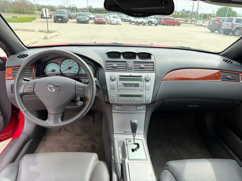 Used 2006 Toyota Solara SLE image 22