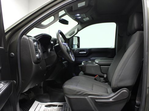 Used 2023 GMC Sierra 3500 Pro image 12