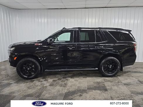 Used 2021 Chevrolet Tahoe Z71 w/ Z71 Signature Package AWD/4WD image 6