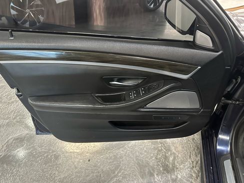 Used 2013 BMW M5 w/ Executive Pkg image 10