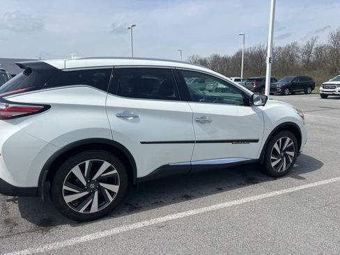 Used 2018 Nissan Murano Platinum image 3