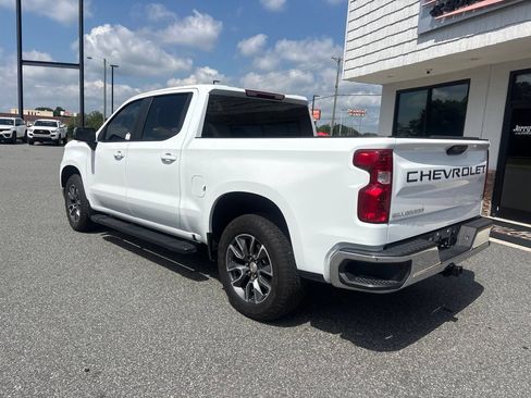 Used 2024 Chevrolet Silverado 1500 LT w/ Protection Package RWD image 7