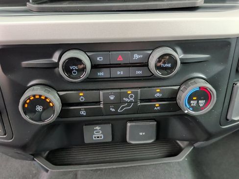 New 2026 Ford F250 XL w/ STX Appearance Package AWD/4WD image 25