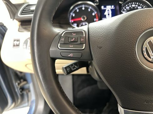 Used 2017 Volkswagen CC Sport image 19