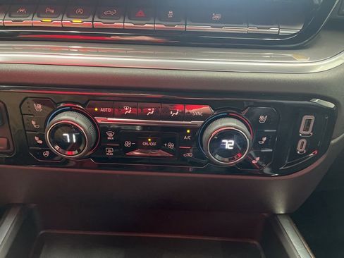 Used 2024 Chevrolet Silverado 1500 High Country w/ Midnight Edition image 26