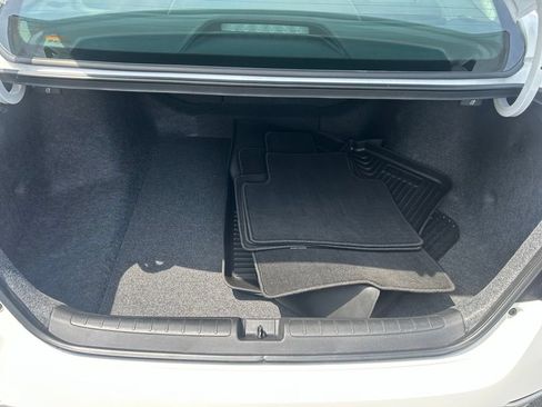 Used 2021 Honda Accord EX-L image 15